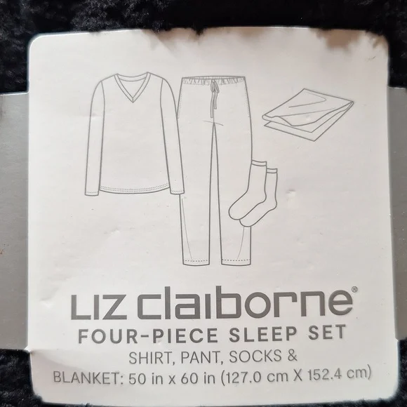 Liz Claiborne sleep set - Picture 3 of 3